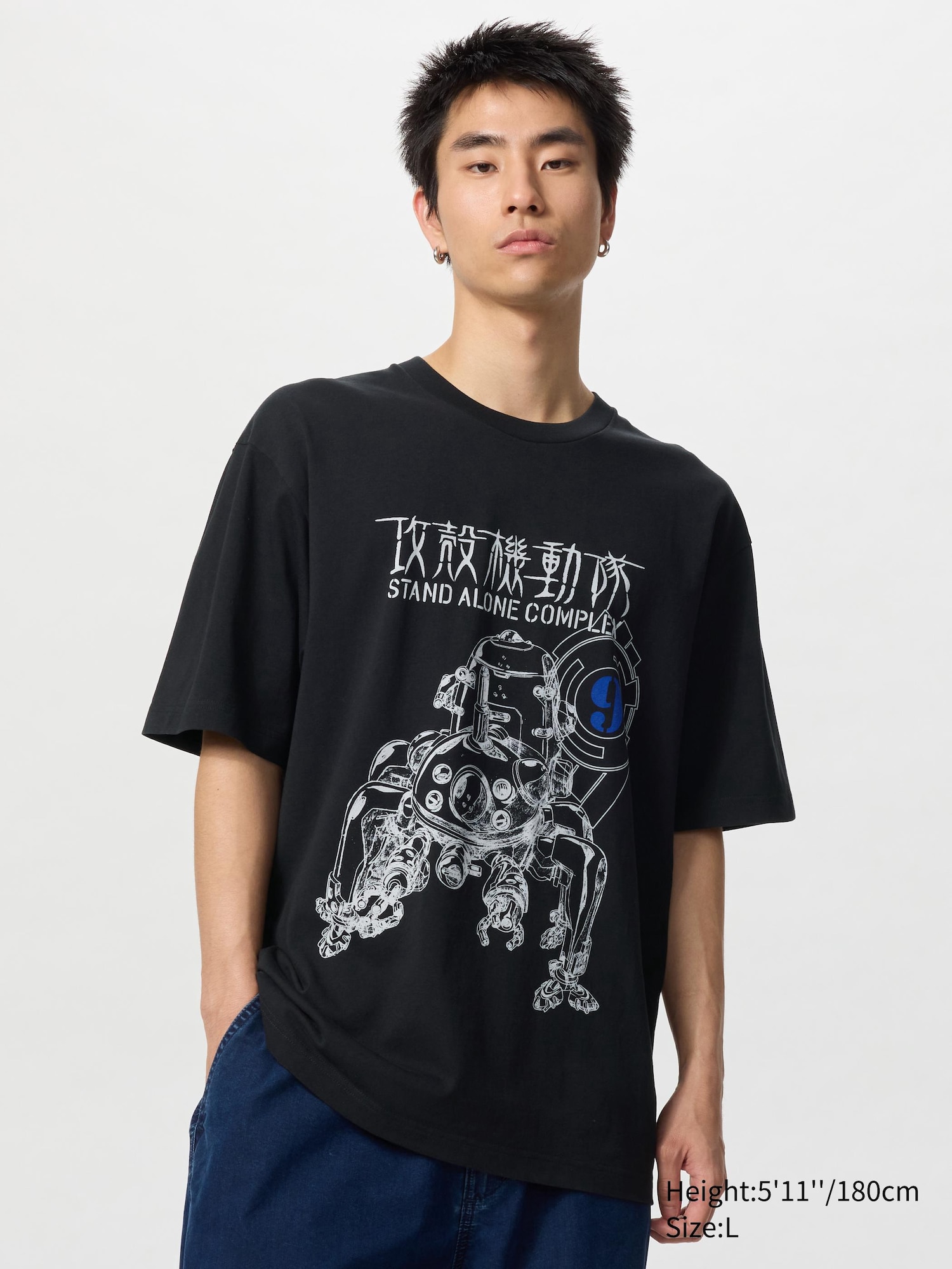 UNIQLO’s Sci-Fi UT Drop Is the Mecha-Core Fit You Didn’t Know You Needed 3 IMG 6893